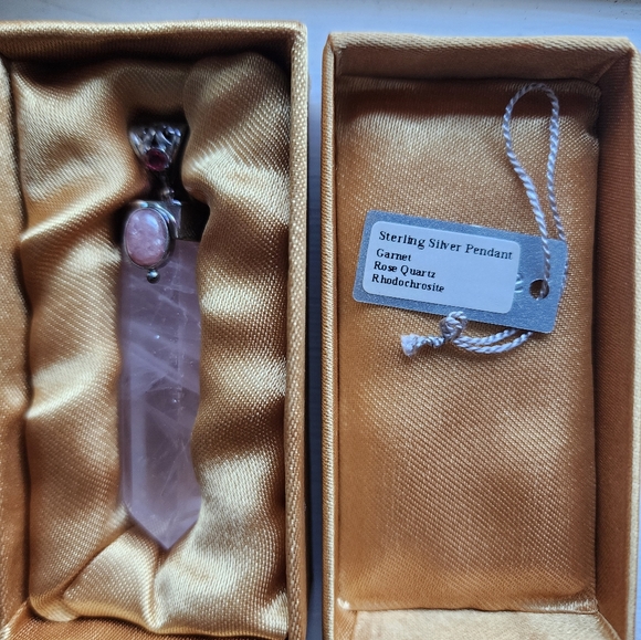 Rose Quartz Sterling Silver Pendant - Picture 2 of 4